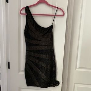 Perfect LBD for girls night!